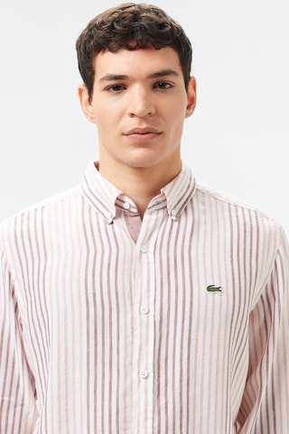 Lacoste Men's Regular Fit Button-down Collar Linen Shirt Erkek Düğmeli Yaka Keten Gömlek Kahverengi