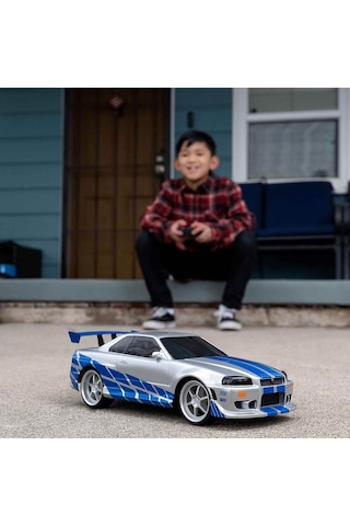 Brian's Nissan Skyline Gt-r R34 Uzaktan Kumandalı Araba 1:24 Fast & Furious Model Araç Çok Renkli