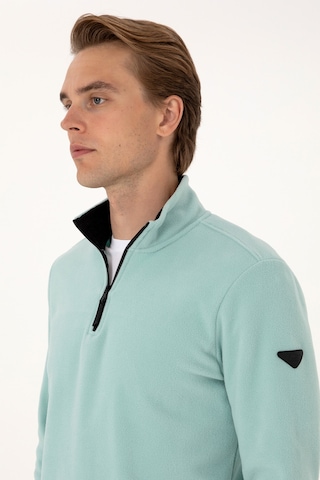 U.S. Polo Assn. Erkek Regular Fit Mint Polar Yarım Fermuarlı Basic Sweatshirt 50313777-VR090