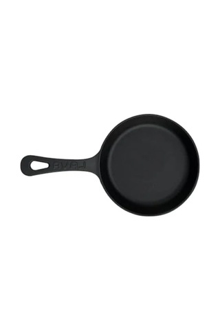 16 Cm Dökme Demir Mini Yuvarlak Saplı Tava 001 Siyah