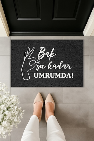 Rugmood Modern Dijital Baskı - Bak Şu Kadar Umrumda Yazılı - Kapı Önü Paspası Siyah