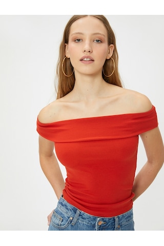 Koton Madonna Yaka Tişört Açık Omuz Slim Fit Kırmızı 4sal30206ık Kırmızı