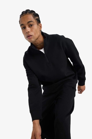 Defacto Boxy Fit Dik Yaka Yarım Fermuarlı Skuba Dalgıç Kumaş Sweatshirt E9363ax25aubk81 Siyah