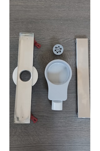 Paslanmaz Duş Kanalı Gizli Yer Süzgeci 30cm Boyunda 304 Kalite Parlak Banyo ,wc,koku Yapmaz. 1 Adet