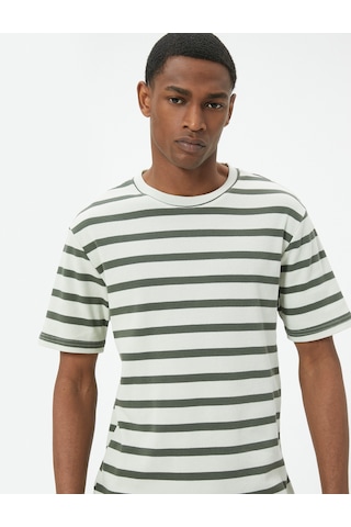 Koton Basic Tişört Slim Fit Çizgili Bisiklet Yaka Kısa Kollu Haki Çizgili 4sam10843hk Haki