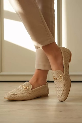 Roof Atelier Kadın Bej Örgü Desenli Toka Detaylı Loafer Ayakkabı - Hanly