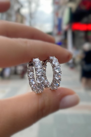 Gümüş 4 Mm İçi Dışı Taşlı Halka Küpe Dy985e36 Diğer