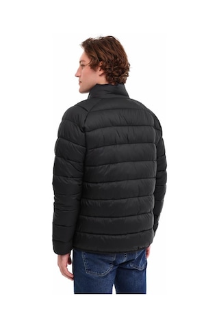 Reebok Santıago Coat 102032040 Erkek Mont Siyah S-xxl Siyah