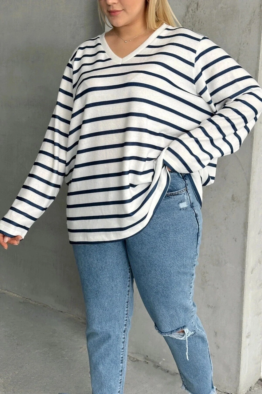 Kadın V Yaka Büyük Beden Oversize Kalıp Geniş Tunik Boy Yırtmaçlı Çizgili Uzun Kol Curve Yumoş Bluz Lacivert