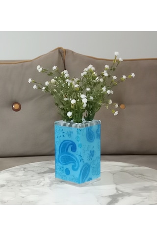 Vazoda Beyaz Yapay Çiçek Dekoratif Mavi Vazo Dahil 7 x 7 x 17 CM