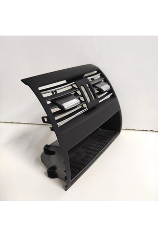 BMW F10 Arka Havalandırma Izgarası Kromlu 64229158312
