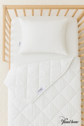 Ecotermo Beyaz Bebek Yorganı 95x145 CM + 1 Adet 35x45 Bebek Yastığı Yumuşak ve Nefes Alabilen