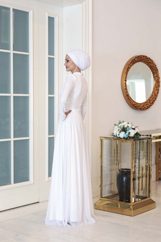 Melisma Tesettür Işıl Abiye Beyaz