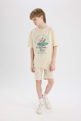 DeFacto Erkek Çocuk Beli Lastikli Kargo Cepli Şort B5868A825HSBG734