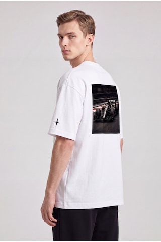 Black Nova Oversize Baskılı Unisex Tişört F1 Beyaz