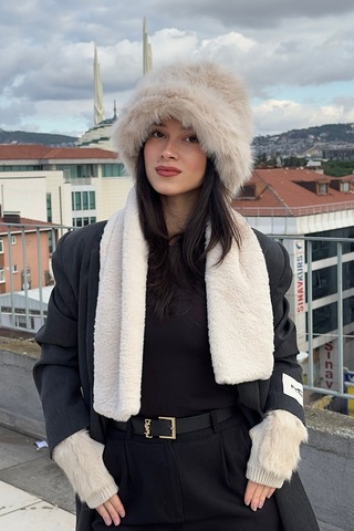 Mollycrush Peluş Bucket Kalpak Atkı Eldiven 3'lü Set Kadın Kışlık Suni Kürk Bej 3'lü Takım Bej