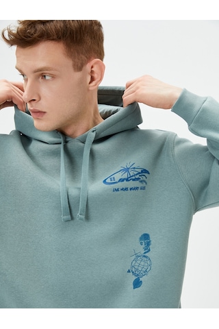 Koton Arkası Baskılı Sweatshirt Kapşonlu Rahat Kesim Uzun Kollu Yeşil 4wam70453mk Yeşil