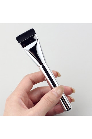 Wezone Gümüş Düz Uç Fondöten Fırçası - Toz Tutmayan, Yumuşak Tüylerli, Doğal Görünümlü, İnce Ve Izsiz Tabaklama
