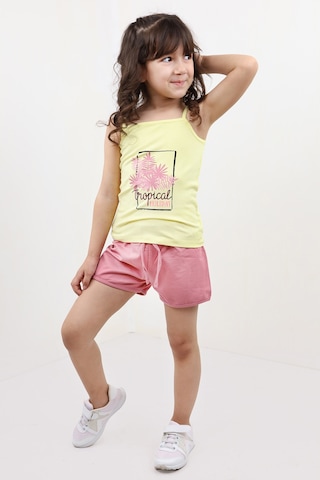 Toontoy Kids Toontoy Kız Bebek 2'li Takım Baskılı Kare Yaka T-shirt & Beli Lastikli Şort Sarı
