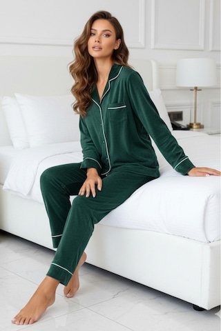 Kadın Kadife Boydan Düğmeli Şerit Detaylı 2'li Pijama Takım ZÜMRÜT