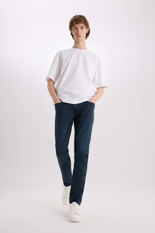 Defacto Pedro Slim Fit Dar Kalıp Normal Bel Dar Paça Jean Pantolon R8791az26spnm83 İndigo-nm83