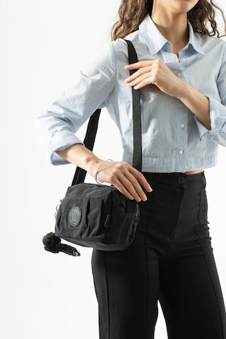 Baginn Klinkır Hafif Yağmur Geçirmez Kadın Postacı Çanta Çok Cepli 20 15 Cm Omuz Çantası 571 Collection Siyah