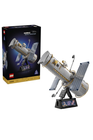 LEGO® Icons Hubble Uzay Teleskobu 11382 - Yetişkinler için Stand ve Bilgi Levhası İçeren Dekoratif Model Yapım Seti (1252 Parça)