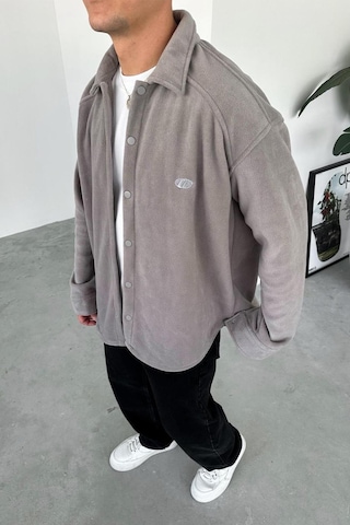 Gri G Nakışlı Oversize Polar Gömlek Gri