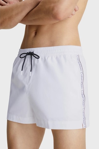Calvin Klein Erkek Mayo Short Km0km00811 Ycd Beyaz