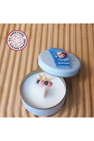 Uretti - Ayşe 7362 6292 El Yapımı Gül Kokulu Metal Kutuda Mum - 3 X 7 Cm Beyaz