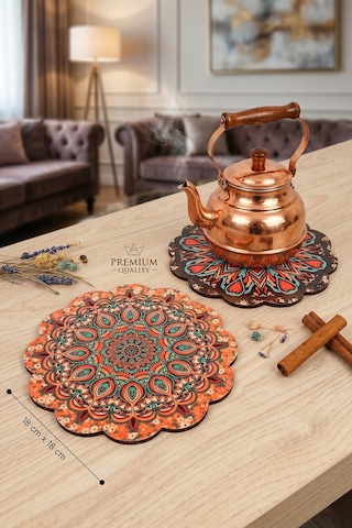 Renkli Desenli Nihale Ahşap Çaydanlık Tencere Tava Altlığ 4lü Set