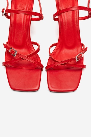 Luvishoes Nebel Kırmızı Cilt Kadın Topuklu Sandalet Kırmızı