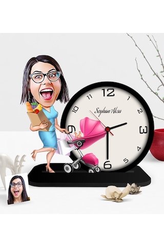 Kişiye Özel Ev Hanımı Anne Karikatürlü Ahşap Masaüstü Saat - 1