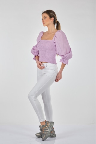 Perspective Kare Yaka Balon Kol Crop Bluz - Minimalist Stil Menekşe