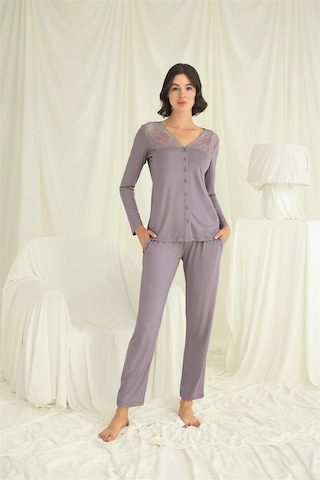 Aria's Closet Arias Closet Yakası Kolu Ve Omzu Dantelli Boydan Düğmeli Pijama Takımı Gri