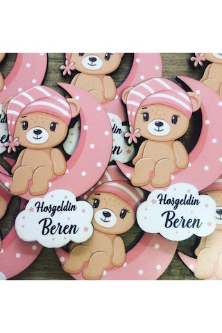 Ay Üstünde Oturan Kız Ayıcık Ahşap Baskı Magnet 50 Adet