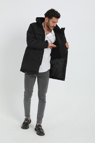Erkek Siyah Içi Polarlı Su Ve Rüzgar Geçirmez Kapüşonlu Kışlık Mont & Kaban & Parka Siyah