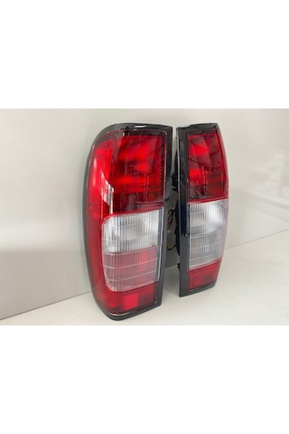 Nissan Yd25 Skystar 2003-2012 Stop Lamba Takım Sağ - Sol