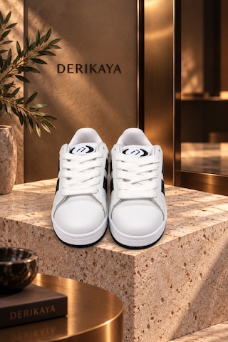 Derikaya Kadın Beyaz Siyah Bağcıklı Düz Taban Günlük Sneaker Spor Ayakkabı Beyaz - Siyah