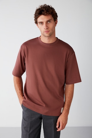 Grimelange Joel  Erkek %100 Organik Pamuklu Kalın Kumaşlı Özel Dokulu Etiket Detaylı Oversize Bordo T-shirt