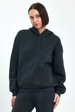 Odda Kadın Kapüşonlu Şardonlu Sweatshirt Siyah