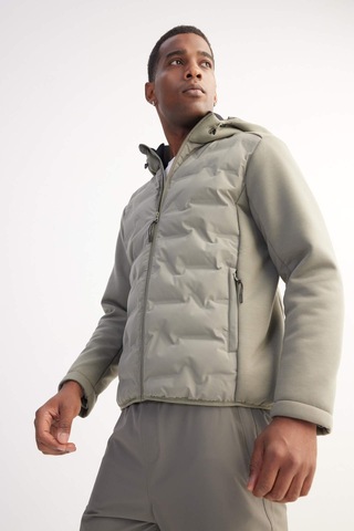 DeFactoFit Rüzgar Geçirmez Mont Slim Fit Dar Kesim Kapüşonlu Fermuarlı Cepli B2301AX25SPKH457
