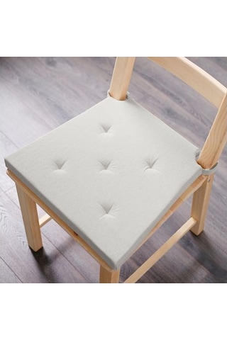 Ekru Renk Sandalye Minderi MeridyenDukkan 35/42x40x4 cm Cırt Cırt