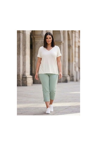 Hanezza Kadın Büyük Beden V Yaka Yanı Yırtmaçlı Pamuklu Viskon T- Shirt Serifikalı Kumaş Beyaz - 30798238 Beyaz