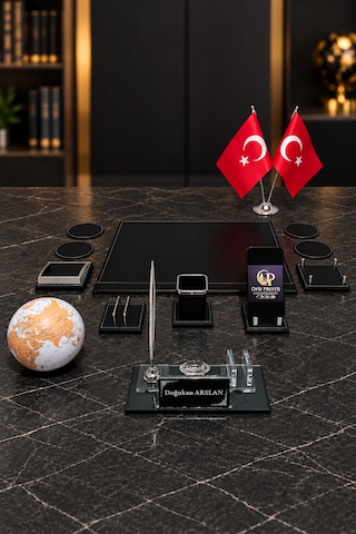 13 Parça Kristal Masa İsimlik Seti Kişiye Özel İsimli Lüks Ofis Sümen Takımı Türk Bayraklı