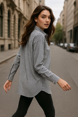 Kadın Siyah Beyaz Kareli Oversize Gömlek Relaxed Over Fit Ekoseli Gömlek Çok Renkli