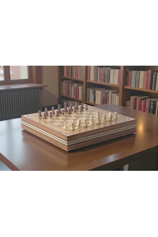 El Yapımı Lüks Nakış İşlemeli Doğal Ahşap Sandıklı Premium Satranç Takımı 45x45 Cm. Hediyelik Set 1