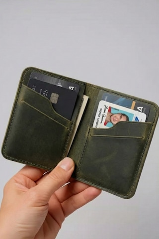 Luvo Gerçek Deri Cüzdan Kartlık El Yapımı Hakiki Premium Deri Italyan Dikiş 6 Kart Bölmeli Kompakt Cüzdan Haki Luvo Gerçek Deri Cüzdan Kartlık El Yapımı Hakiki Premium Deri Italyan Dikiş 6 Kart Bölmeli Kompakt Cüzdan Haki