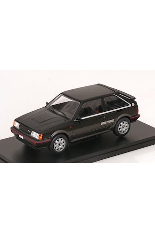 1:24 Ölçek Whitebox 1989 Mazda 323 4wd Turbo Diecast Metal Minyatür Model Araba 15cm