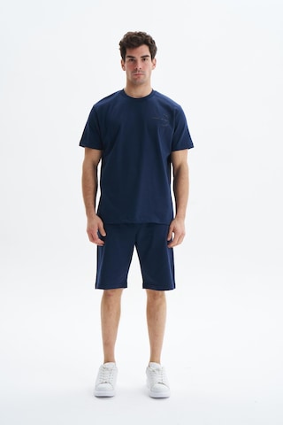 AR-MA Arma Erkek Regular Fit Basic Süprem % 100 Pamuk Yandan Ve Arka Cepli Şort Y29344279402 Lacivert
